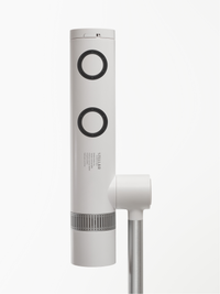 Secador Stellar PRO off-white visto de frente, com as duas saídas de ar