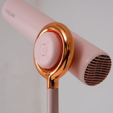 Stellar: O Secador de Cabelo de Pé